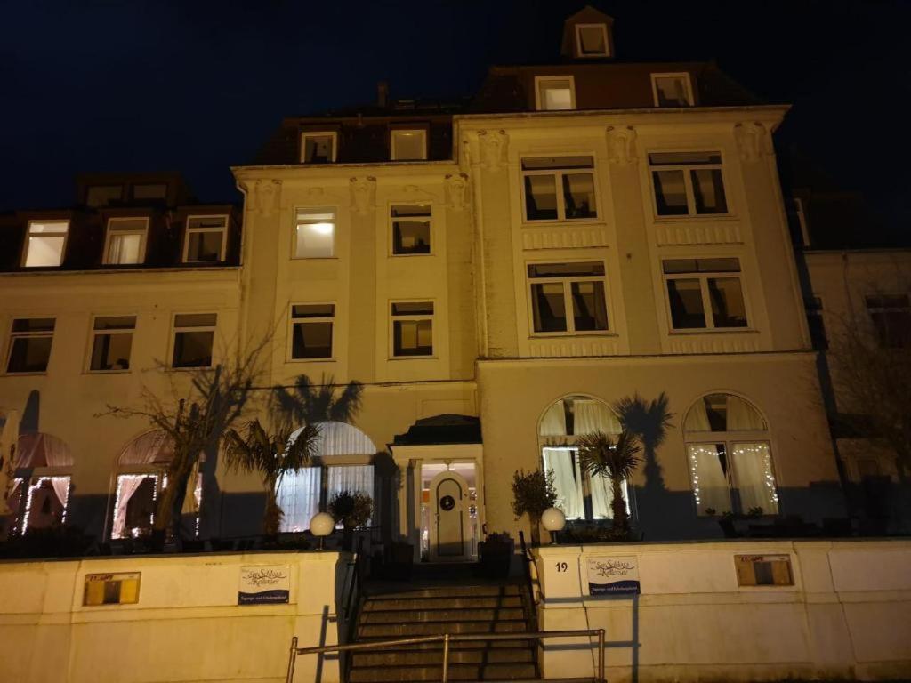 See Schlosshotel Am Kellersee Eutin Ngoại thất bức ảnh