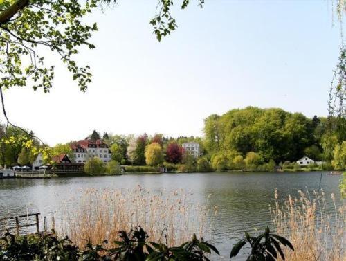 See Schlosshotel Am Kellersee Eutin Ngoại thất bức ảnh